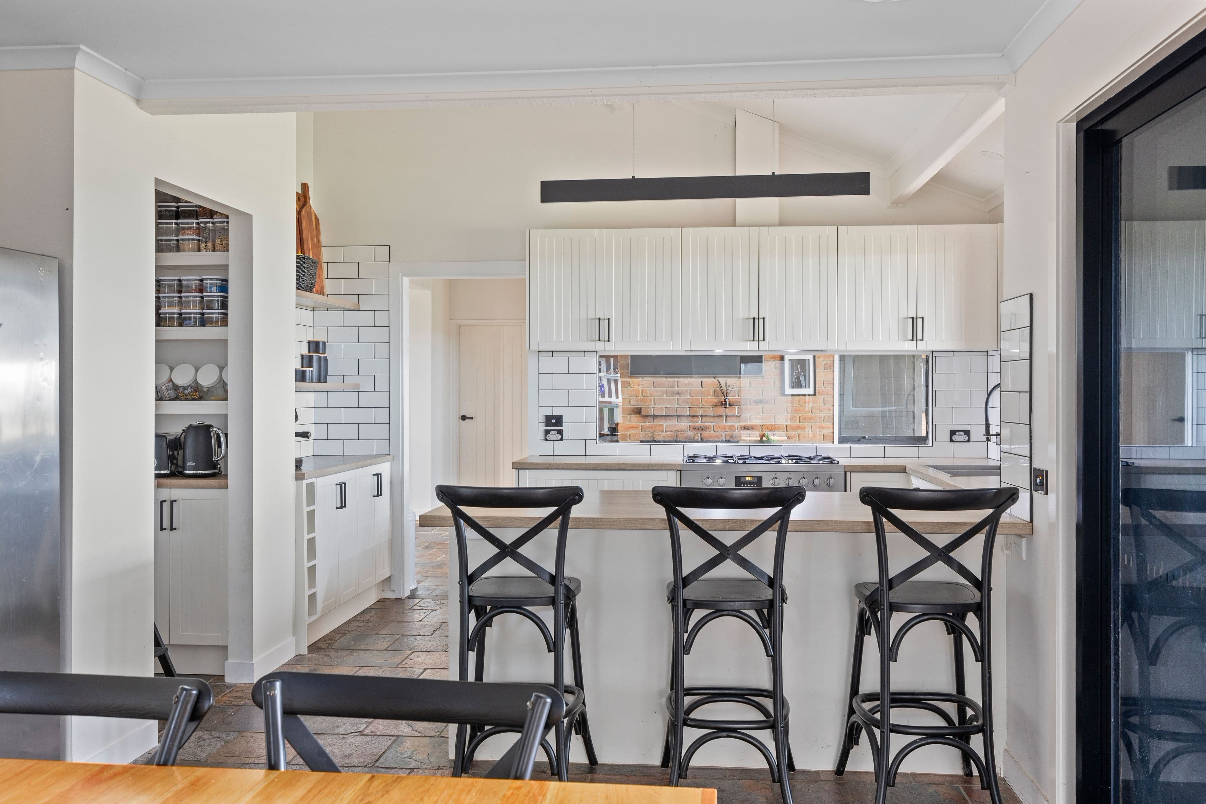 7 Ward Court, Altona Meadows VIC 3028, Altona Meadows - Thumbnail 4