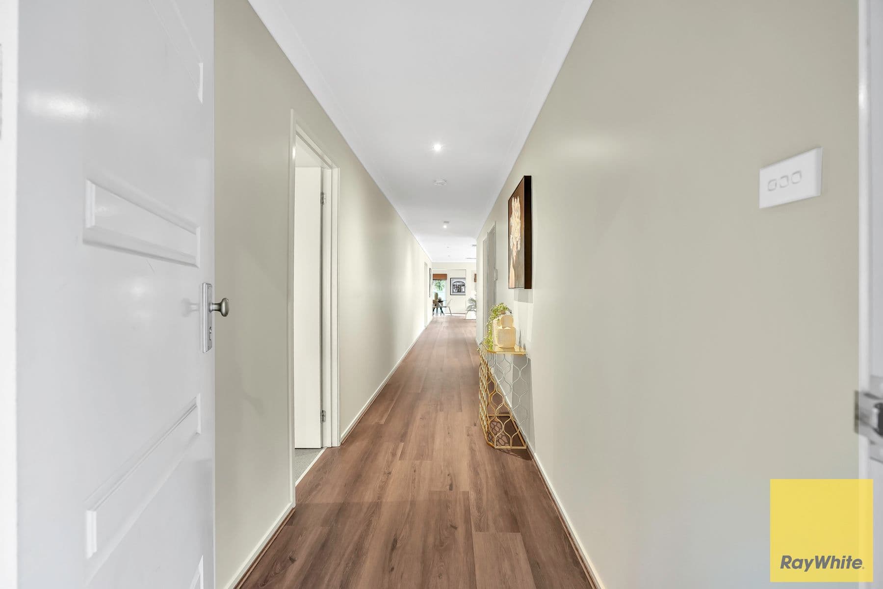 38 Dahlia Drive, Caroline Springs VIC 3023, Caroline Springs - Thumbnail 5