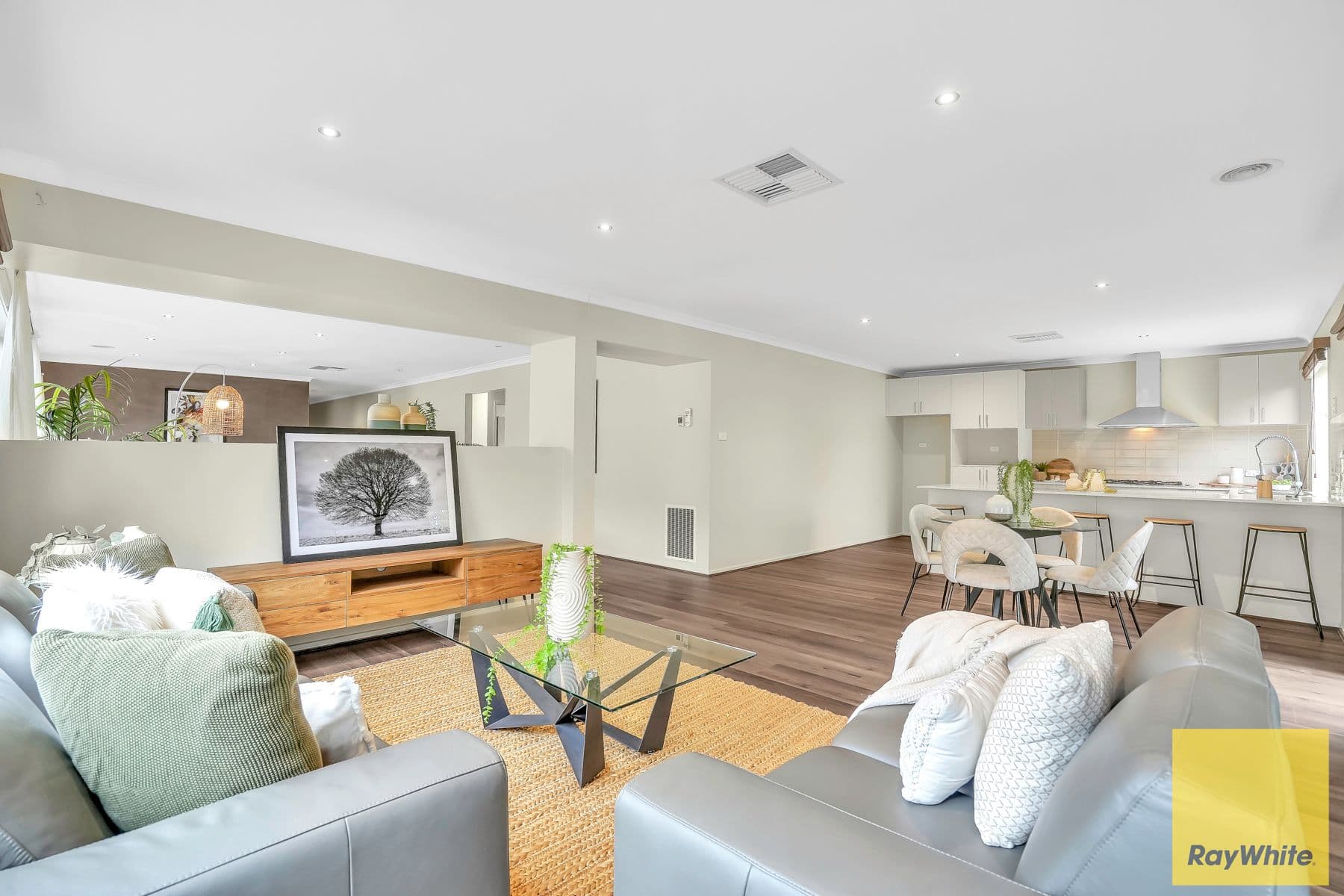 38 Dahlia Drive, Caroline Springs VIC 3023, Caroline Springs - Thumbnail 7