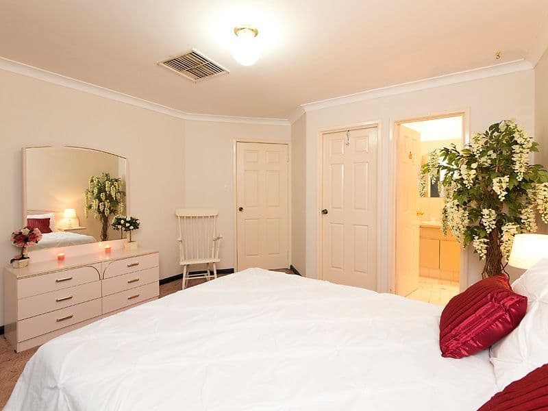 2 Cable Close, SEVILLE GROVE WA 6112, Seville Grove - Thumbnail 3