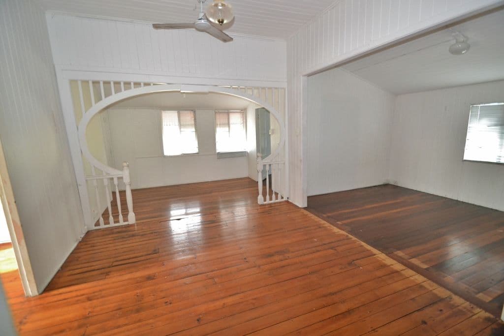 19 Caloundra Street, Landsborough QLD 4550, Landsborough - Thumbnail 5