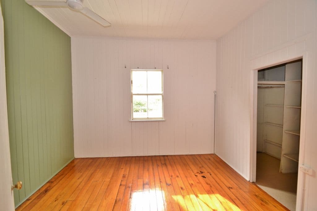 19 Caloundra Street, Landsborough QLD 4550, Landsborough - Thumbnail 8