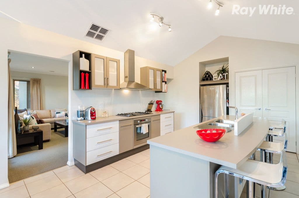 52 Norvel Road, Ferntree Gully VIC 3156, Ferntree Gully - Thumbnail 2