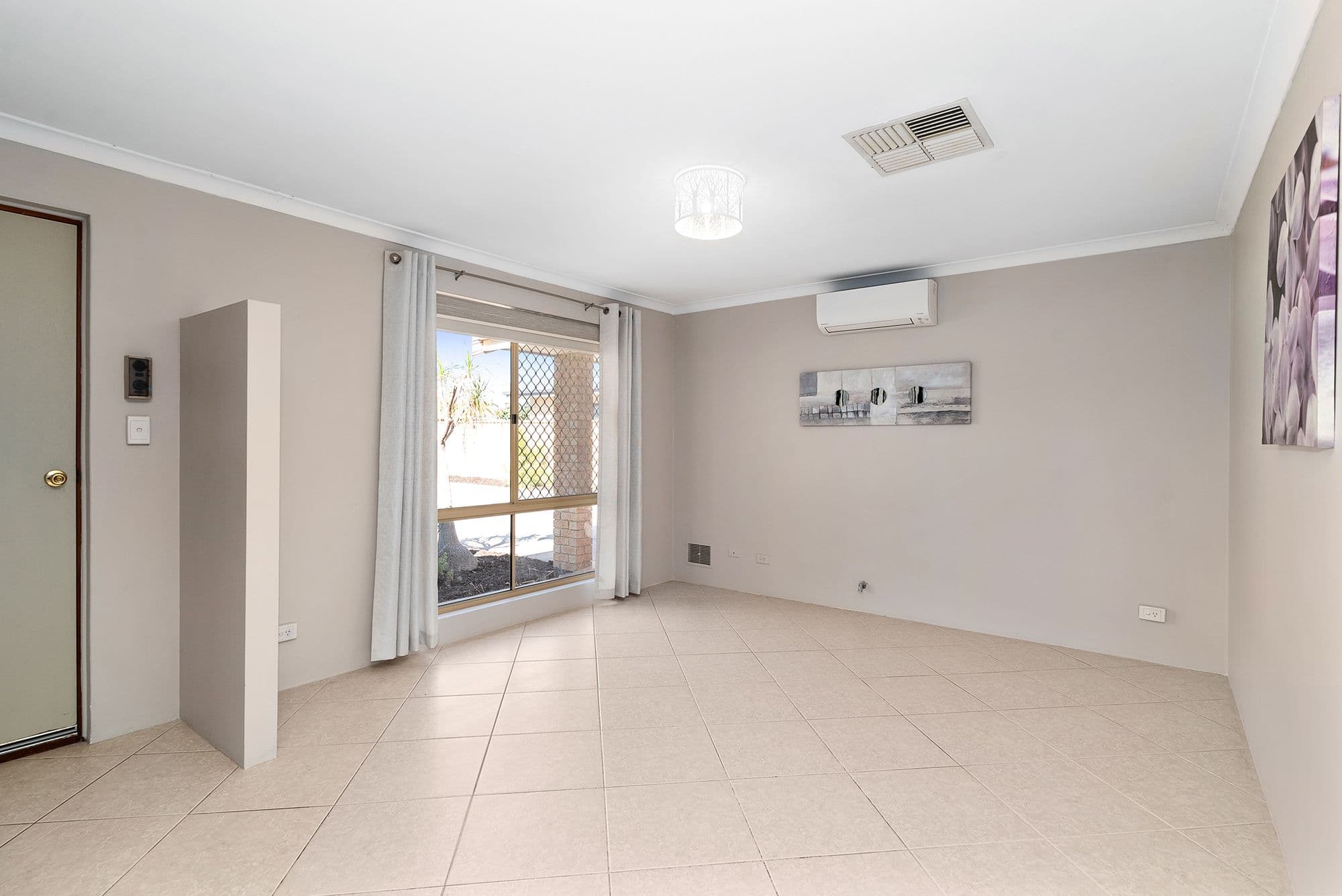 5B Moose Close, Beechboro WA 6063, Beechboro - Thumbnail 3