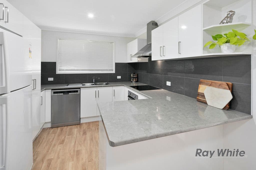 6 Fleur Court, Capalaba QLD 4157, Capalaba - Thumbnail 2