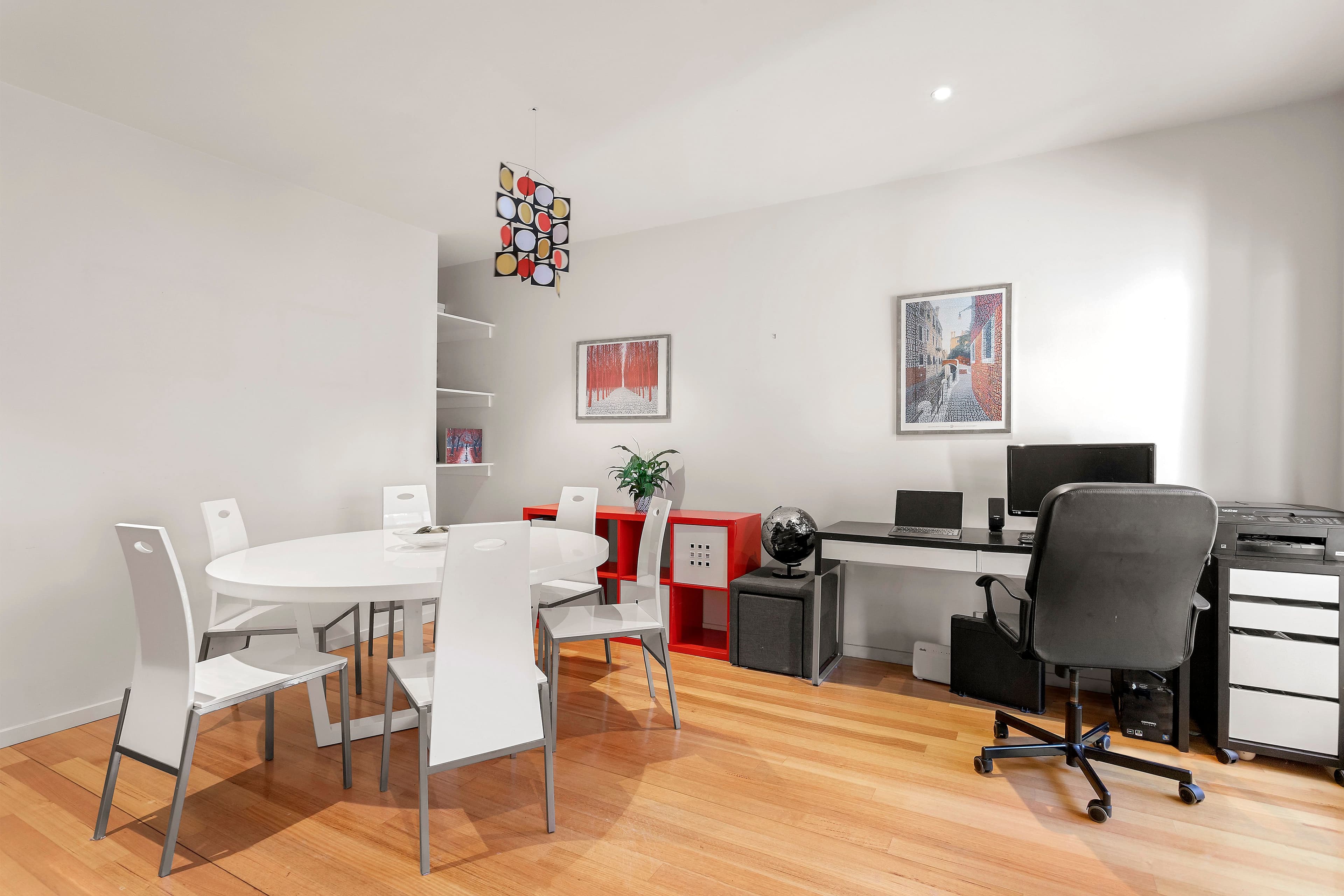 18 Cabena Crescent, Chadstone VIC 3148, Chadstone - Thumbnail 3