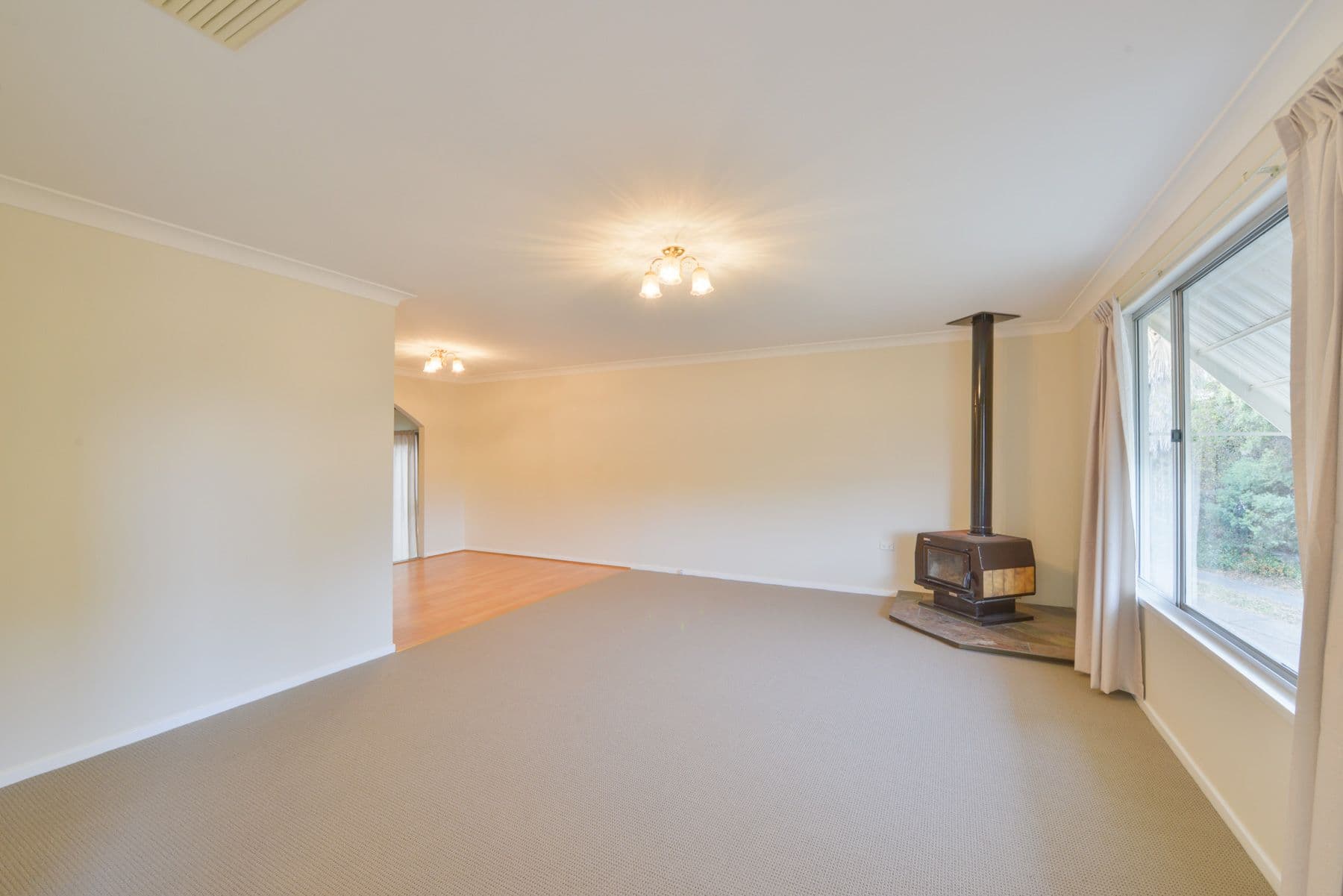 18 Carole Drive, Kootingal - Thumbnail 4