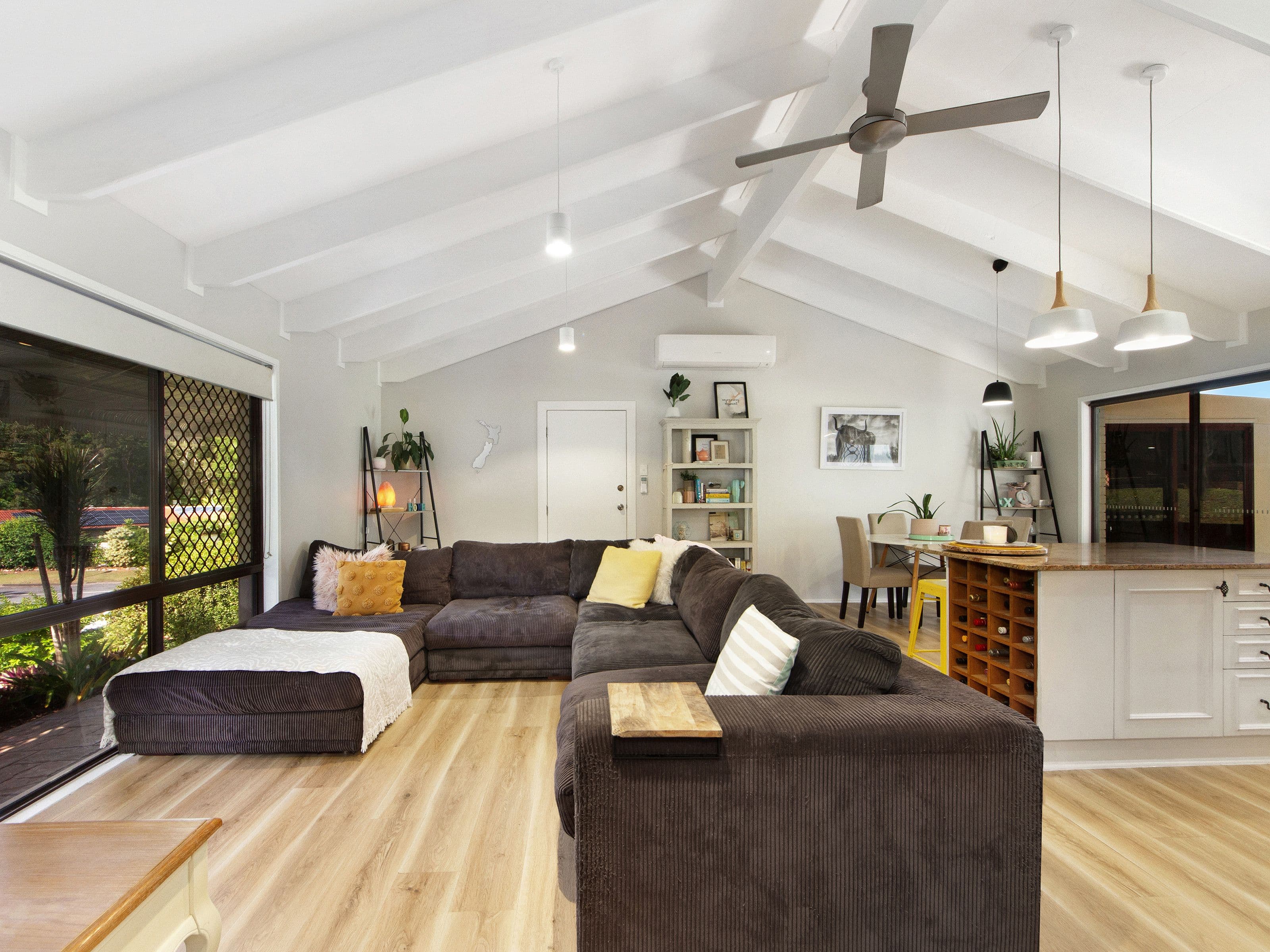 38 Yarrayne Road, Nerang QLD 4211, Nerang - Thumbnail 2