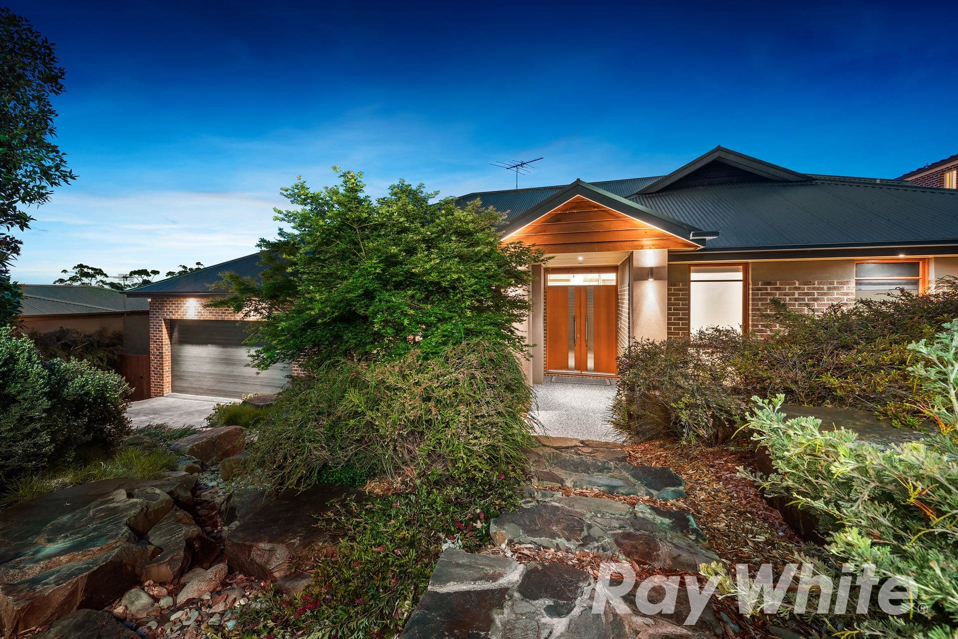 7 Melliodora Crescent, Greensborough VIC 3088, Greensborough - Image 1