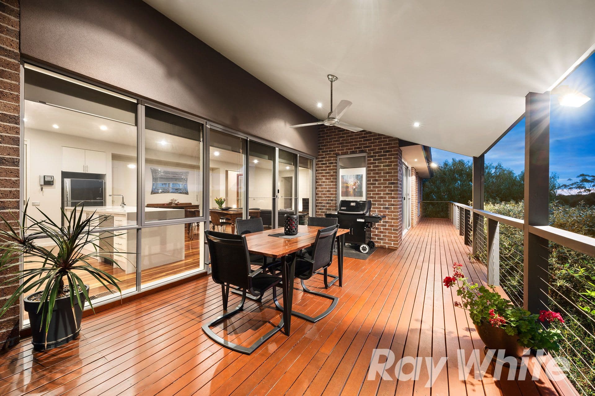 7 Melliodora Crescent, Greensborough VIC 3088, Greensborough - Thumbnail 4