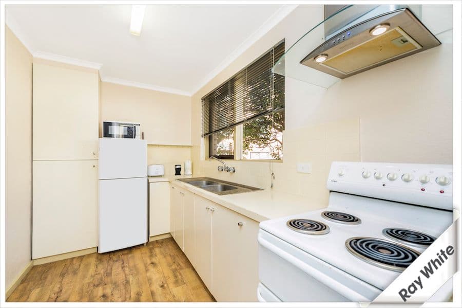 16 Broughton Place, Queanbeyan NSW 2620, Queanbeyan - Thumbnail 3