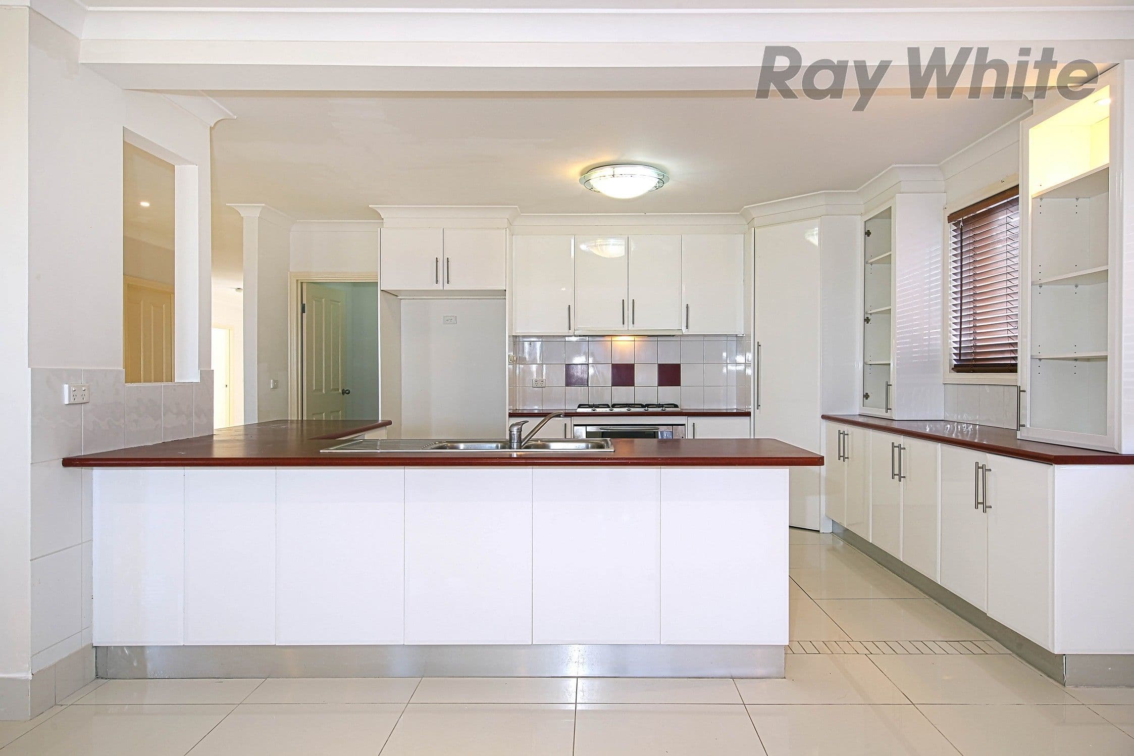 7 Elkhorn Way, Point Cook VIC 3030, Point Cook - Thumbnail 6