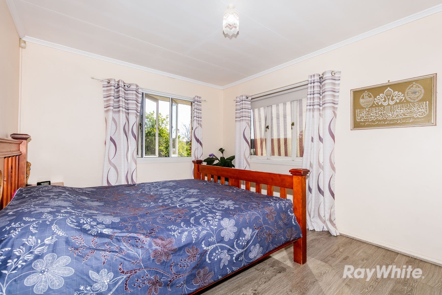 24 Jacaranda Avenue, Logan Central QLD 4114, Logan Central - Thumbnail 5