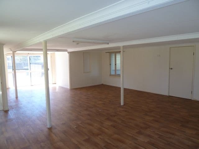 31 Grendon Street, NORTH MACKAY QLD 4740, North Mackay - Thumbnail 2