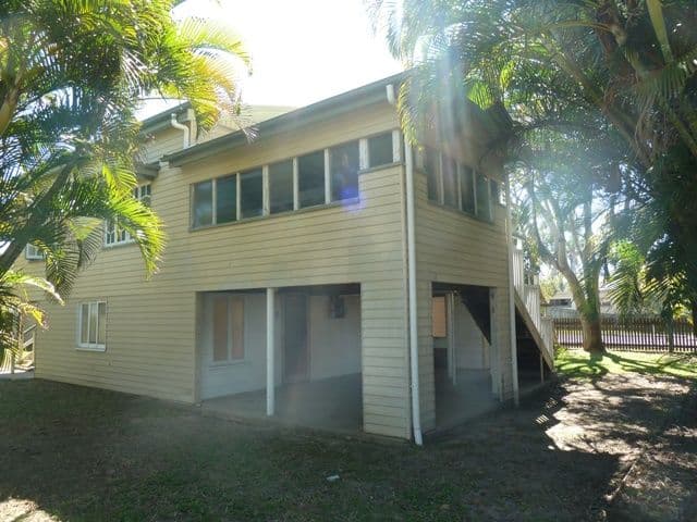 31 Grendon Street, NORTH MACKAY QLD 4740, North Mackay - Thumbnail 4