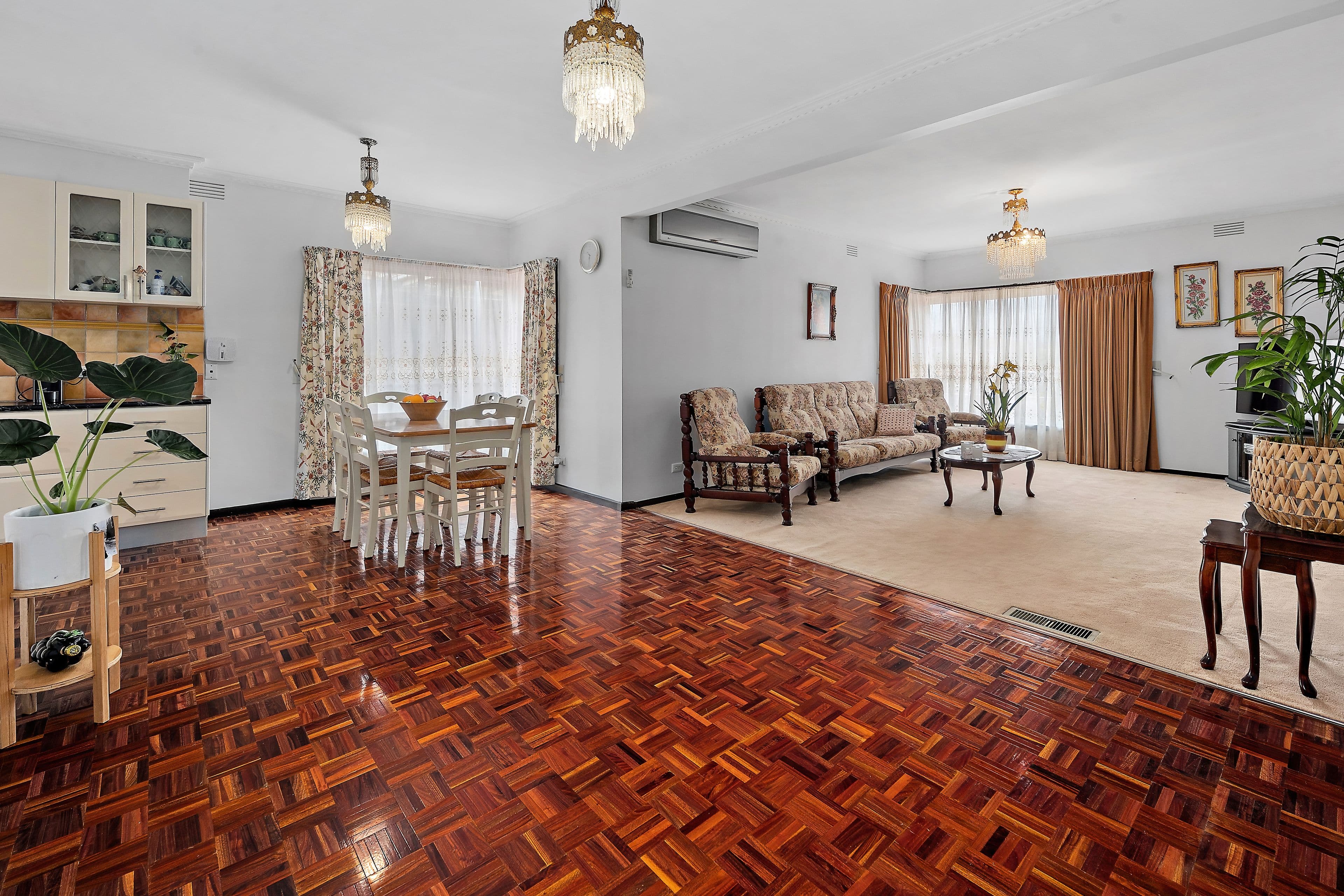 15 Kefford Avenue, Lalor VIC 3075, Lalor - Thumbnail 2