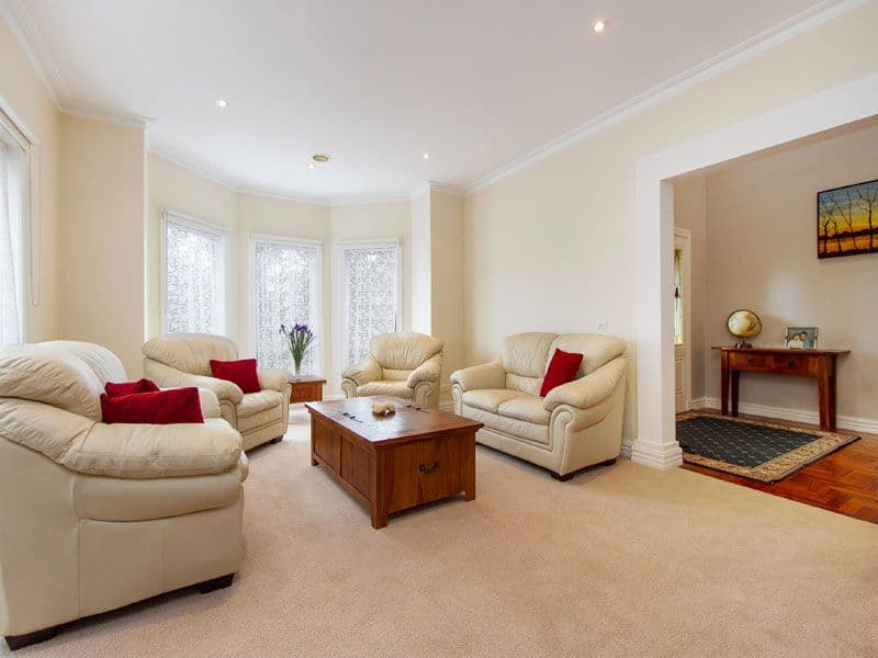 51 Wheatland Crescent, DINGLEY VILLAGE VIC 3172, Dingley Village - Thumbnail 4