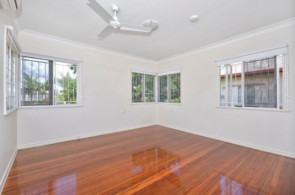 27A Winchester Street, HAMILTON QLD 4007, Hamilton - Thumbnail 3