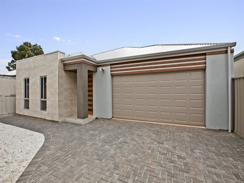2/1 Wasley Street, Elizabeth Downs - Image 1