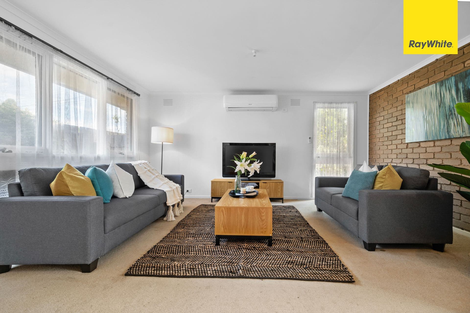 8 Carina Drive, Melton VIC 3337, Melton - Thumbnail 3