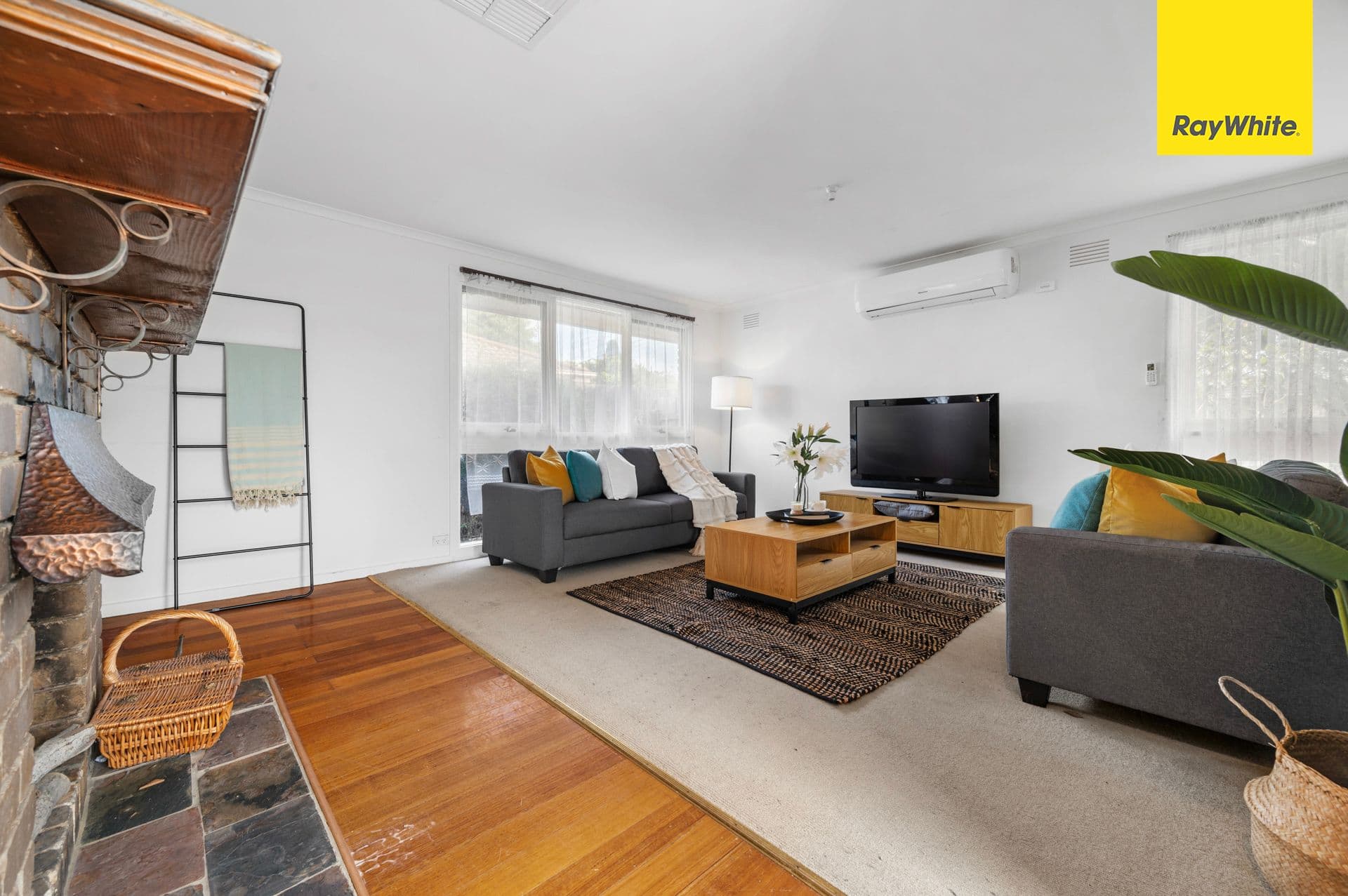 8 Carina Drive, Melton VIC 3337, Melton - Thumbnail 4