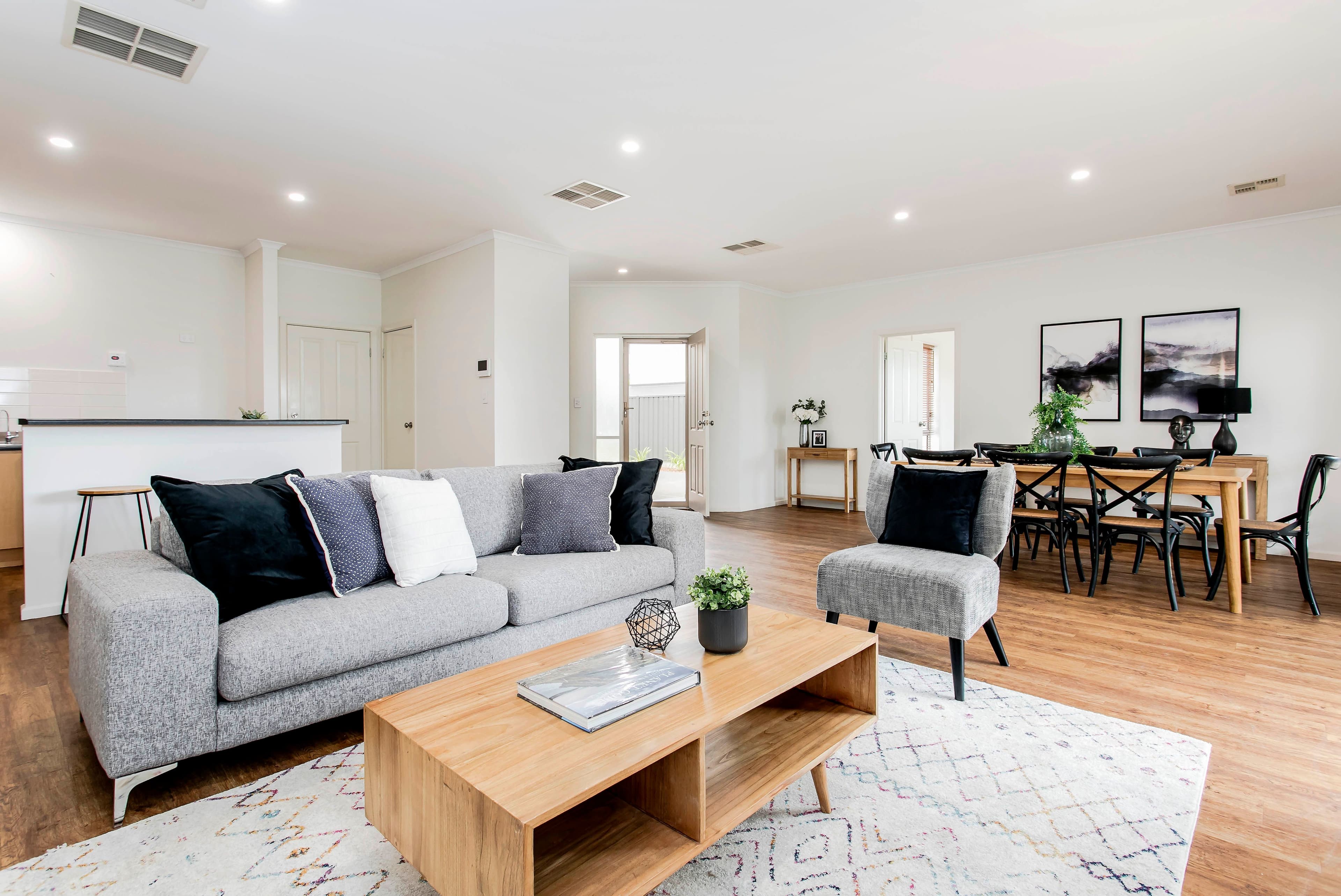 2 Thomas Street, Seacliff Park SA 5049, Seacliff Park - Thumbnail 2