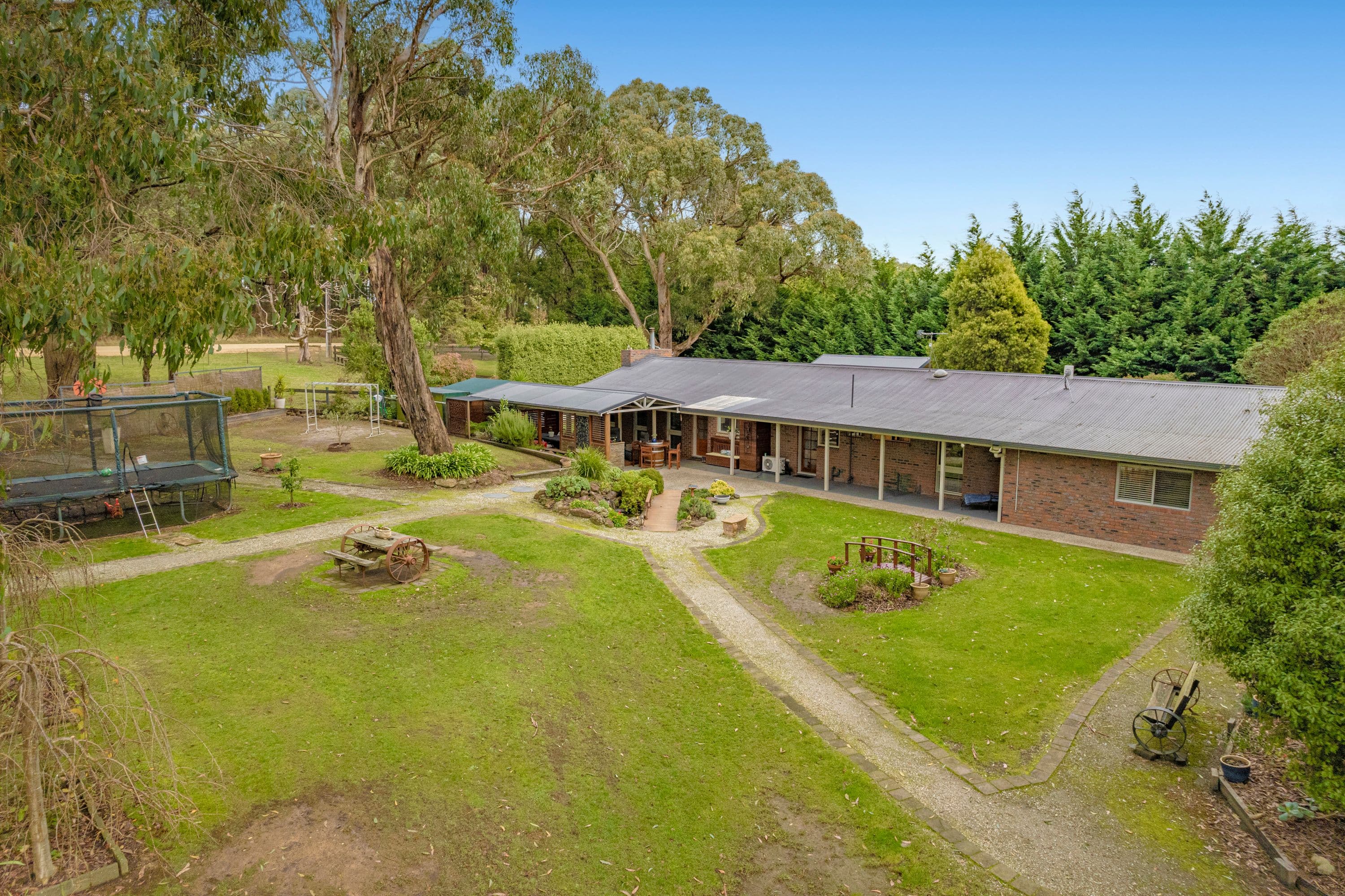39 Faheys Road, Gordon VIC 3345, Gordon - Thumbnail 2