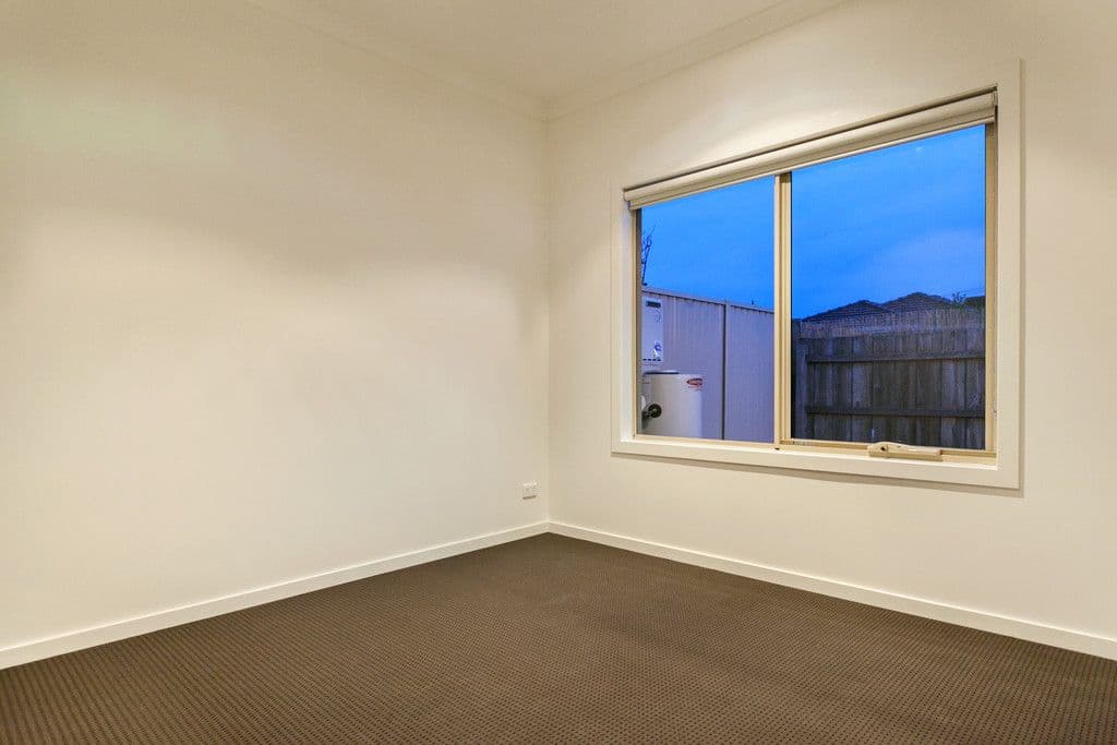 75 Curtin Avenue, LALOR VIC 3075, Lalor - Thumbnail 4