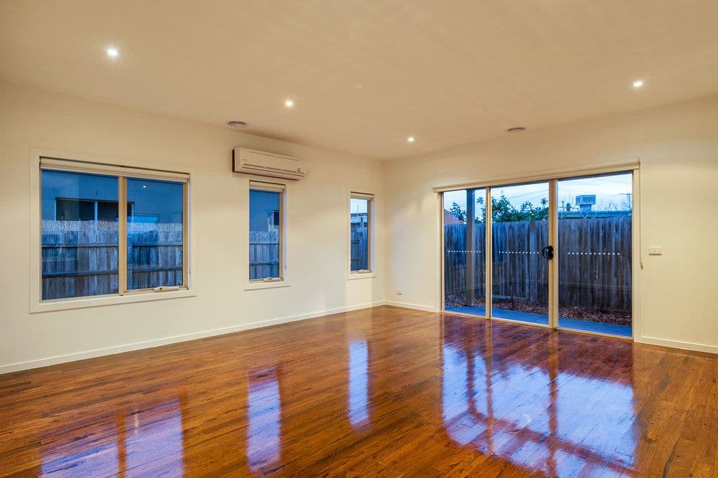 75 Curtin Avenue, LALOR VIC 3075, Lalor - Thumbnail 5