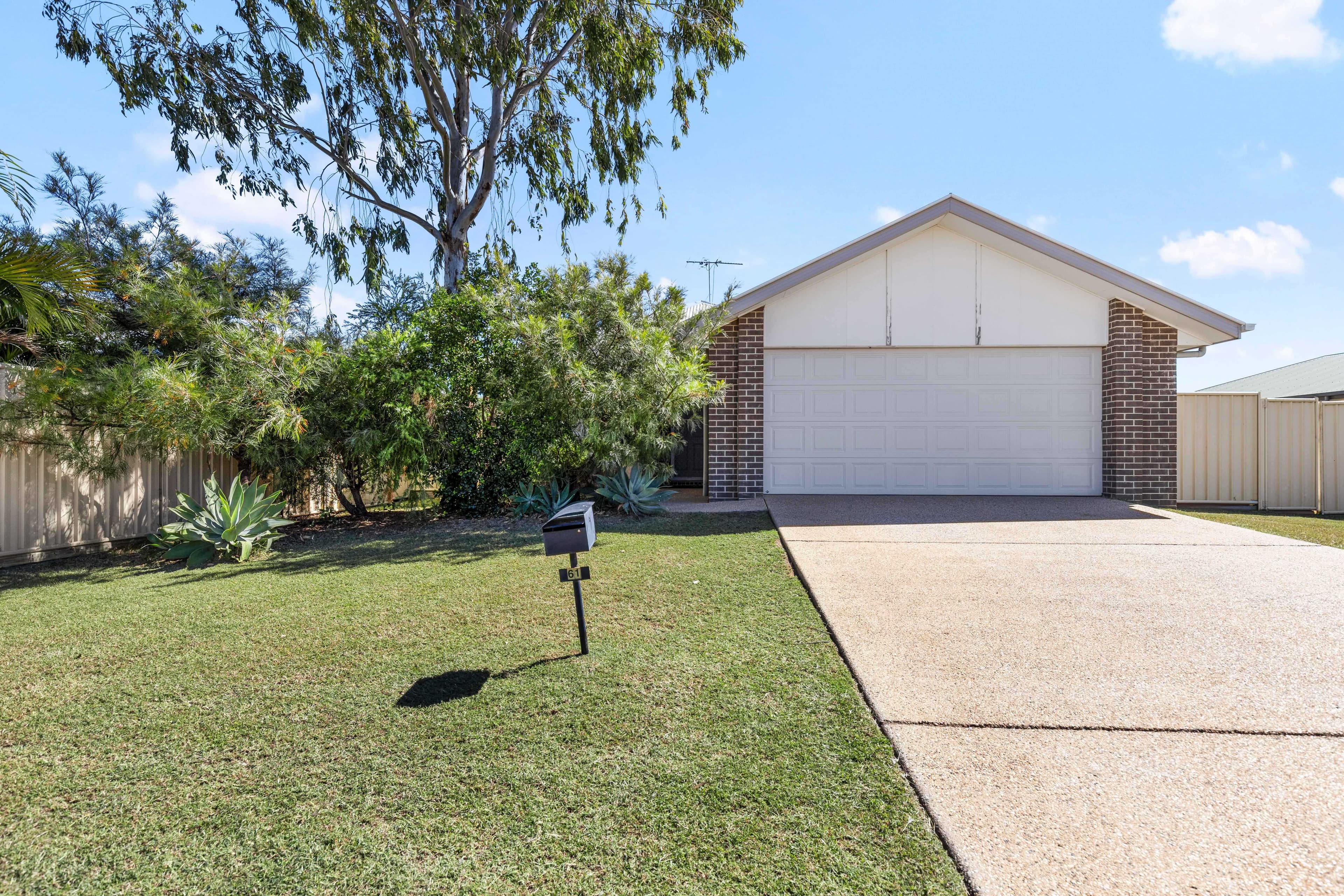 61 Lakeside Drive, Emerald QLD 4720, Emerald - Thumbnail 3