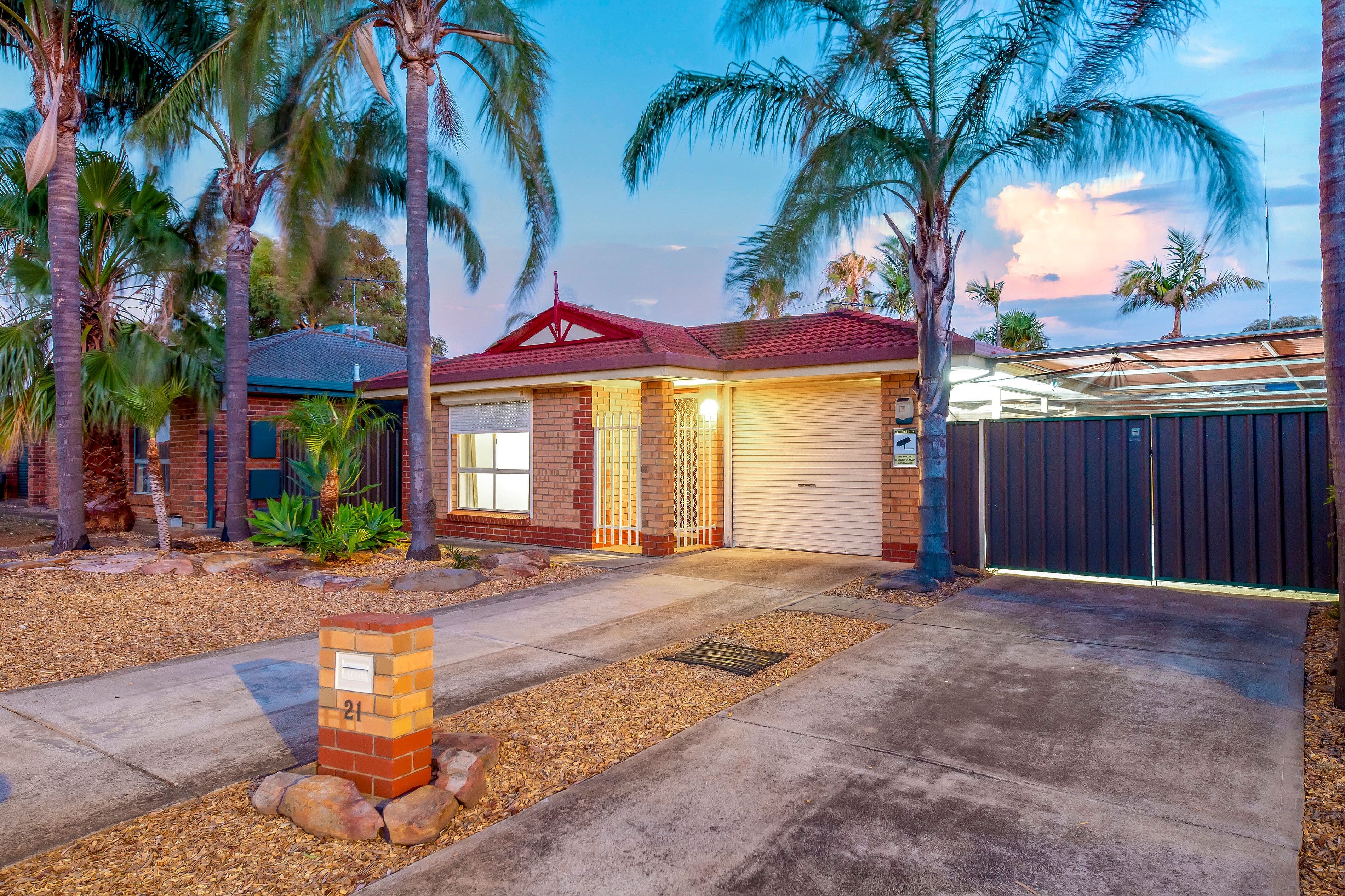 21 Lombard Avenue, Paralowie SA 5108, Paralowie - Thumbnail 2