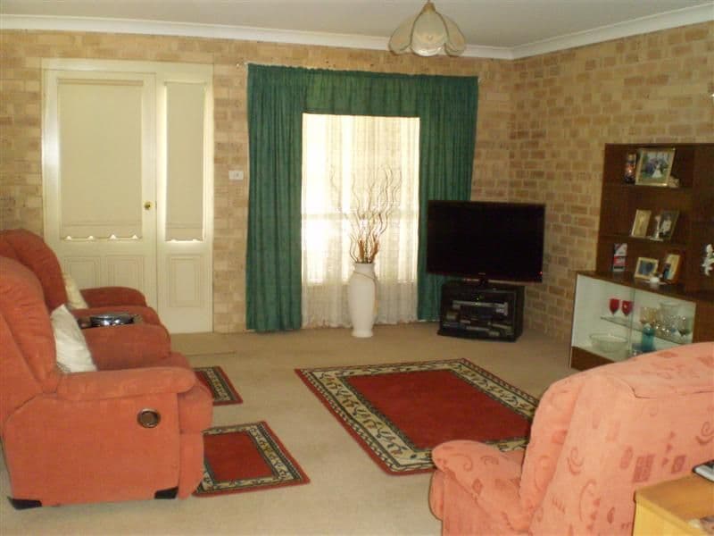 14B Echuca Place, COWRA NSW 2794, Cowra - Thumbnail 4