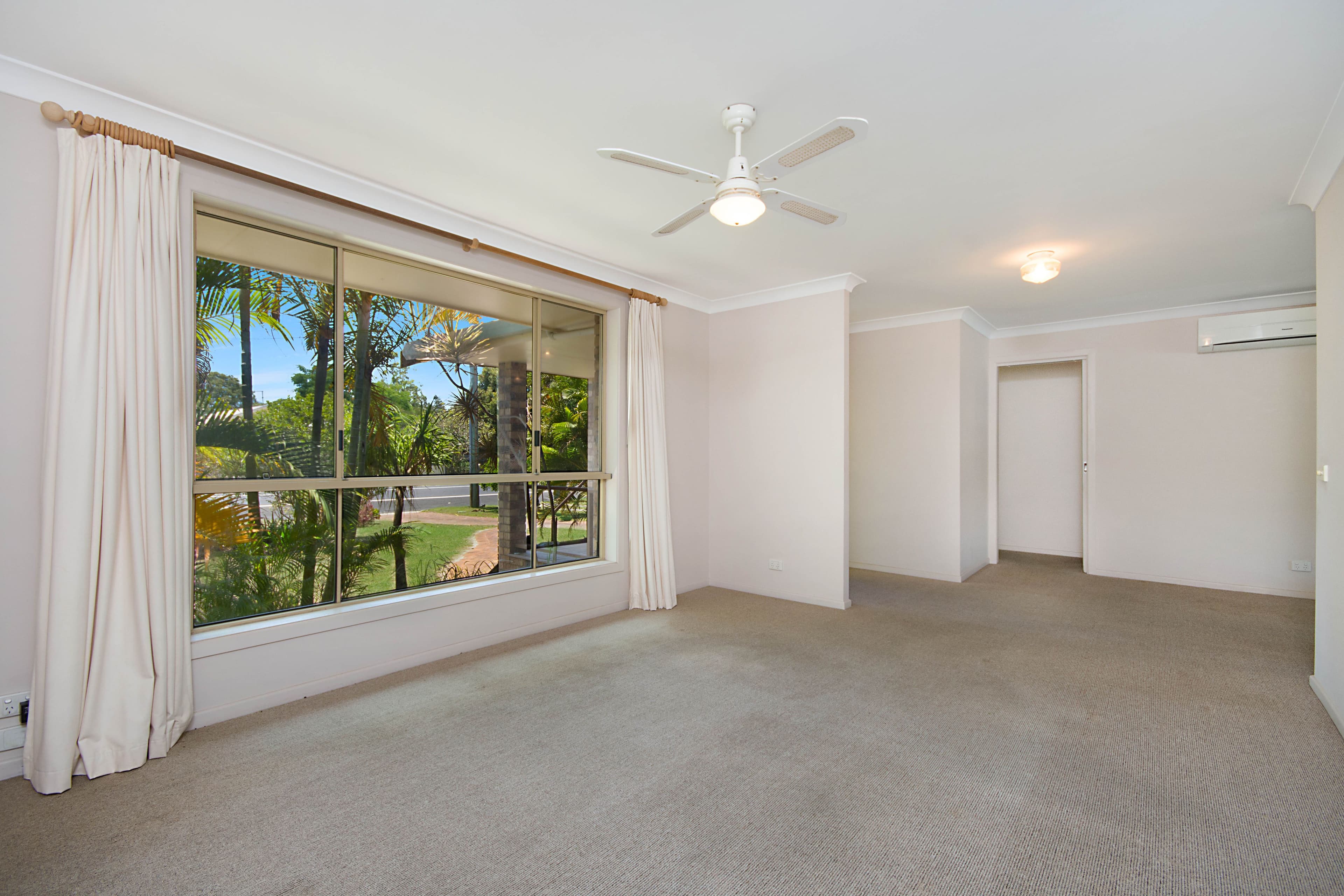 224 Yamba Road, Yamba - Thumbnail 2