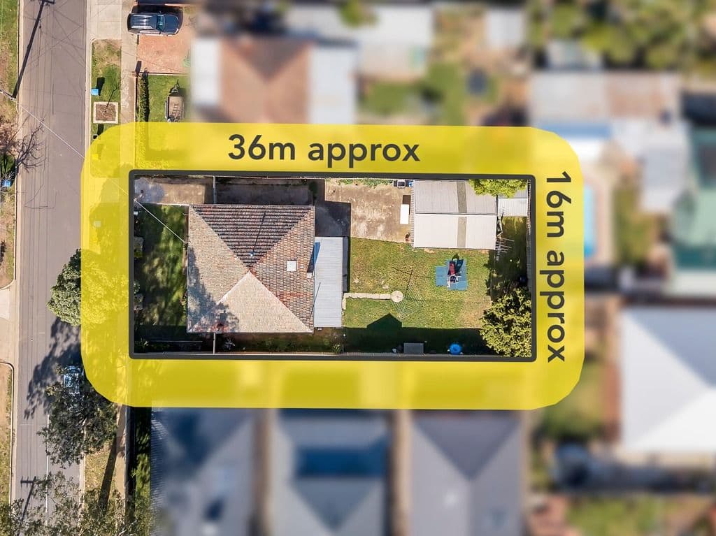 22 Carter Avenue, Werribee VIC 3030, Werribee - Thumbnail 2