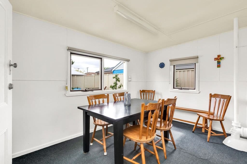 22 Carter Avenue, Werribee VIC 3030, Werribee - Thumbnail 7