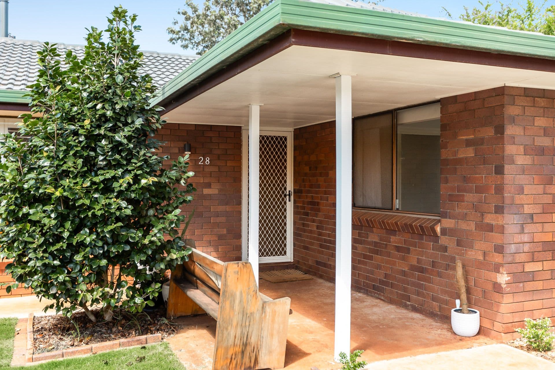 28 Debra Street, Centenary Heights QLD 4350, Centenary Heights - Thumbnail 2