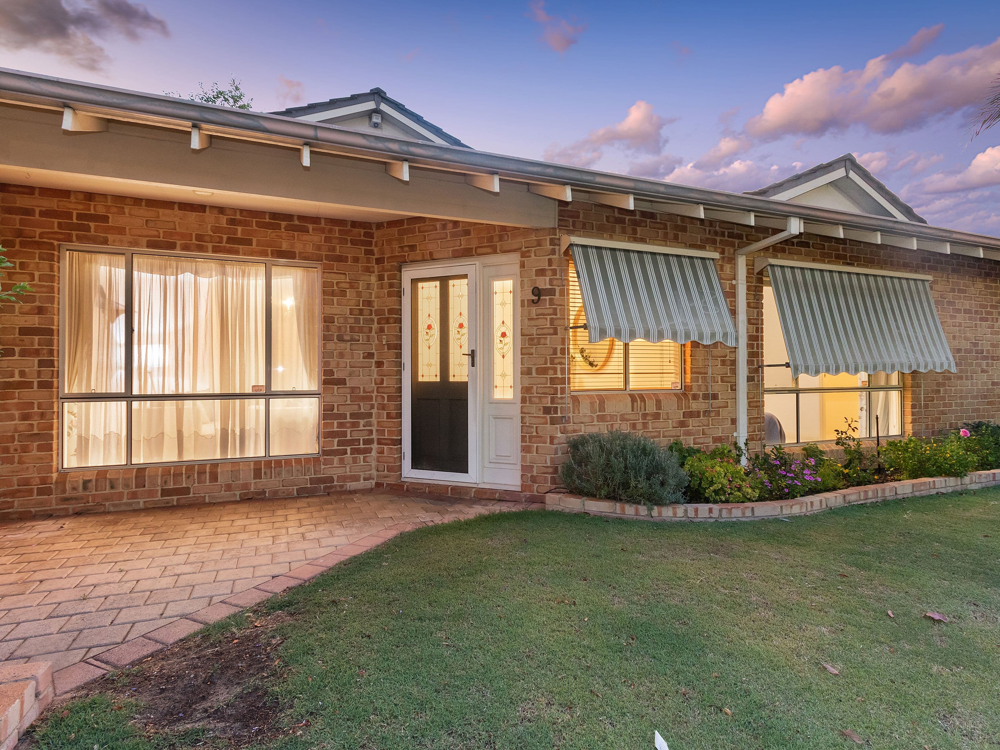 9 McDougall Street, Como WA 6152, Como - Thumbnail 2