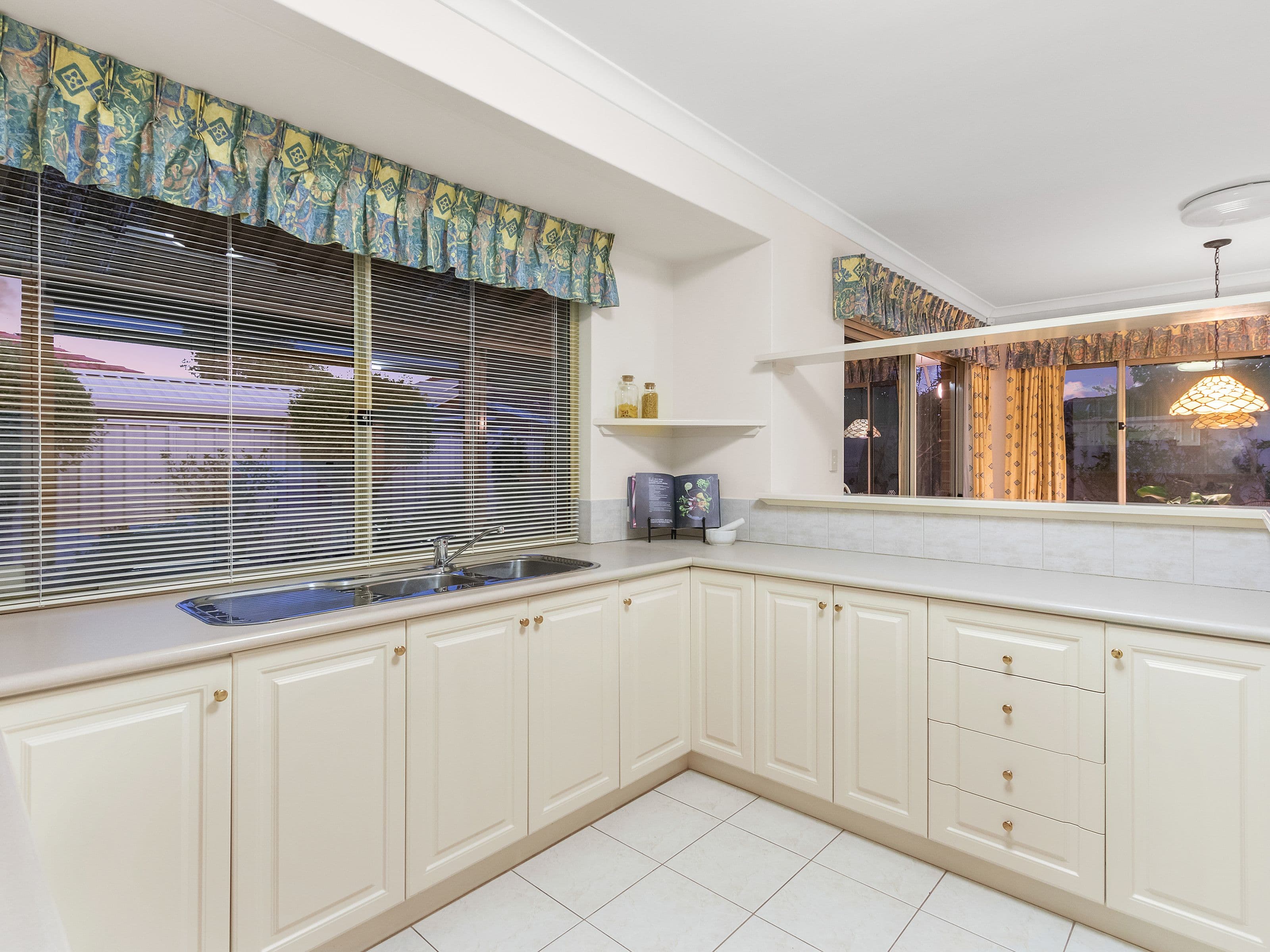 9 McDougall Street, Como WA 6152, Como - Thumbnail 6