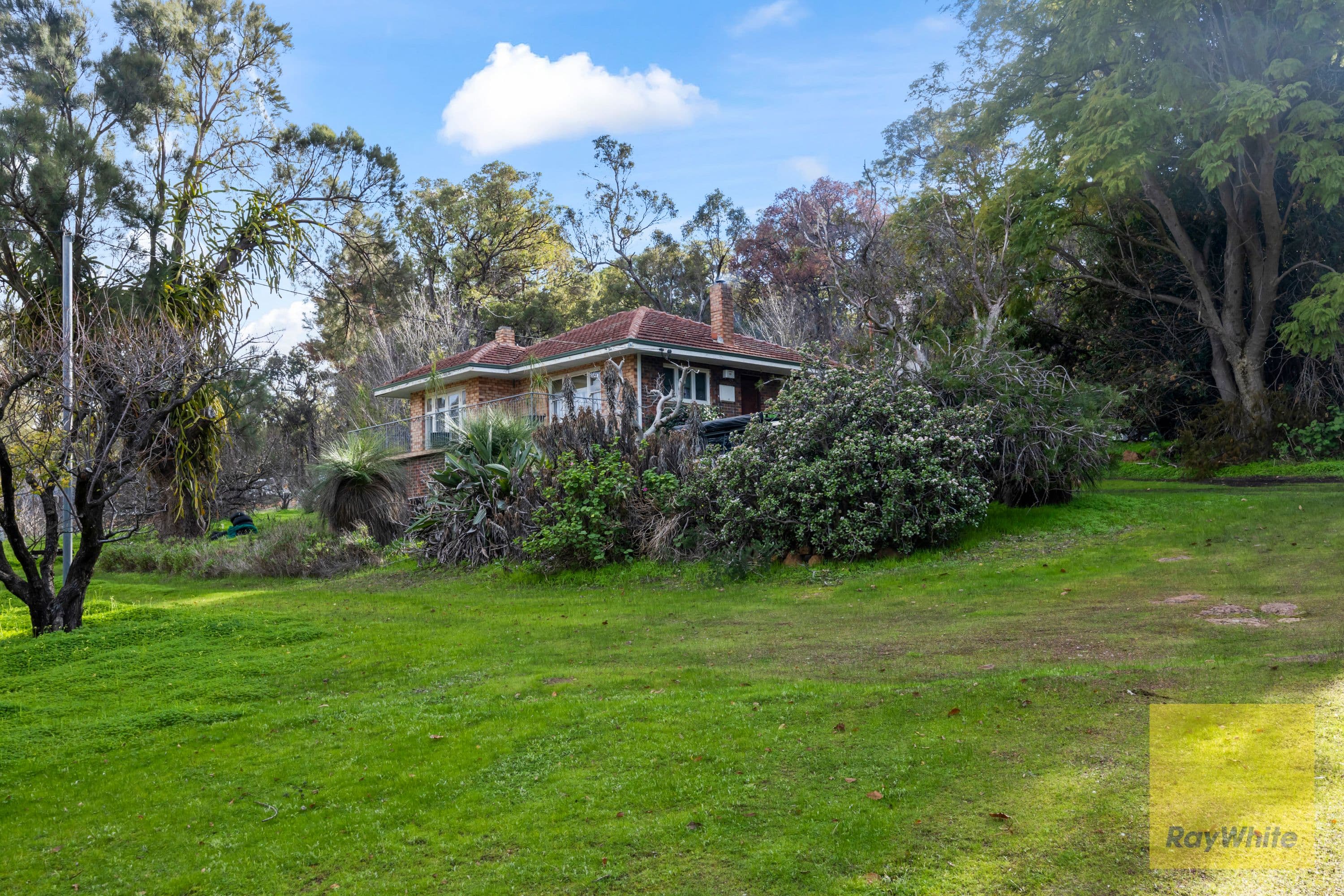 487 Canning Road, Carmel WA 6076, Carmel - Thumbnail 2