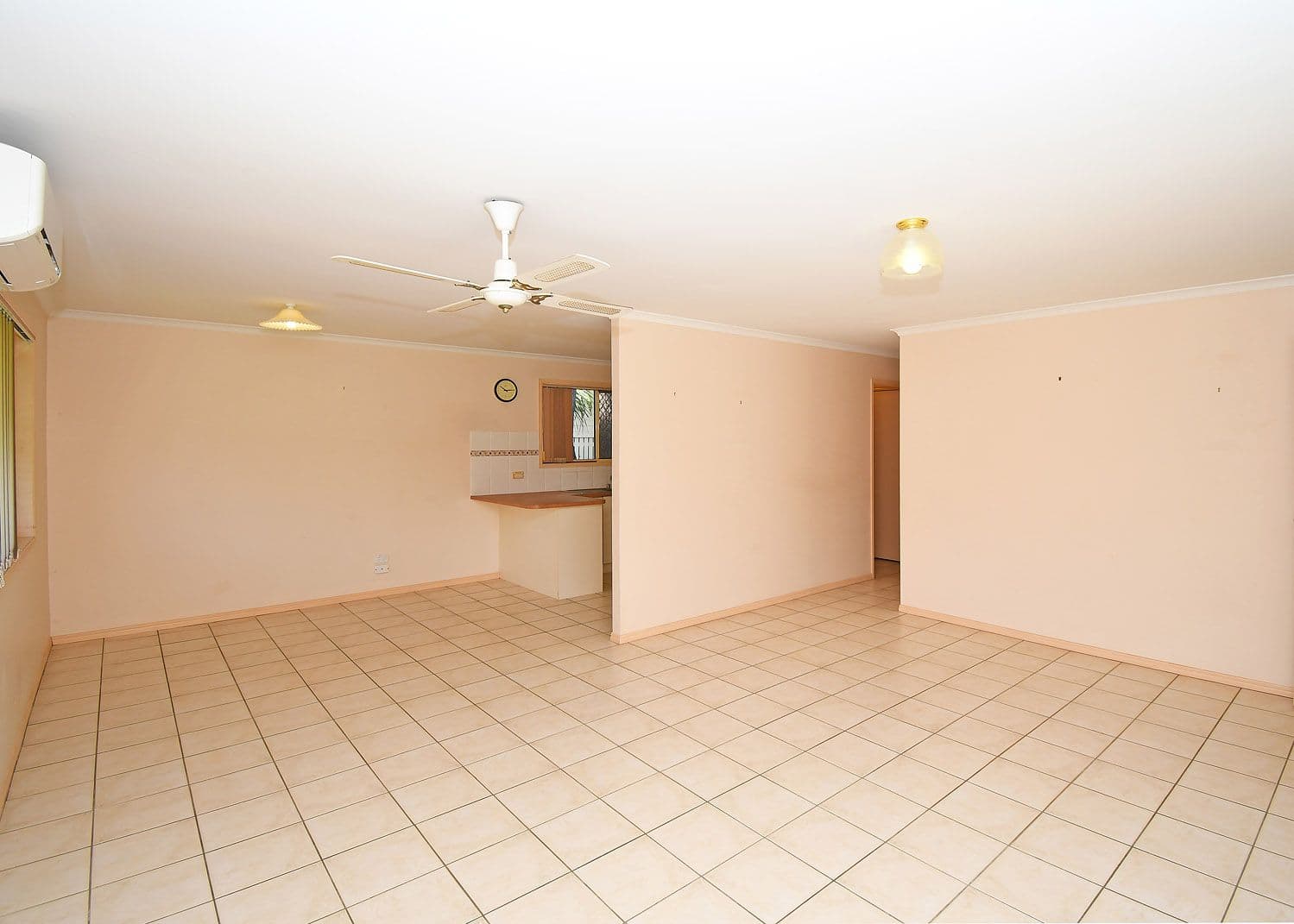 415 Boat Harbour Drive, Torquay QLD 4655, Torquay - Thumbnail 6