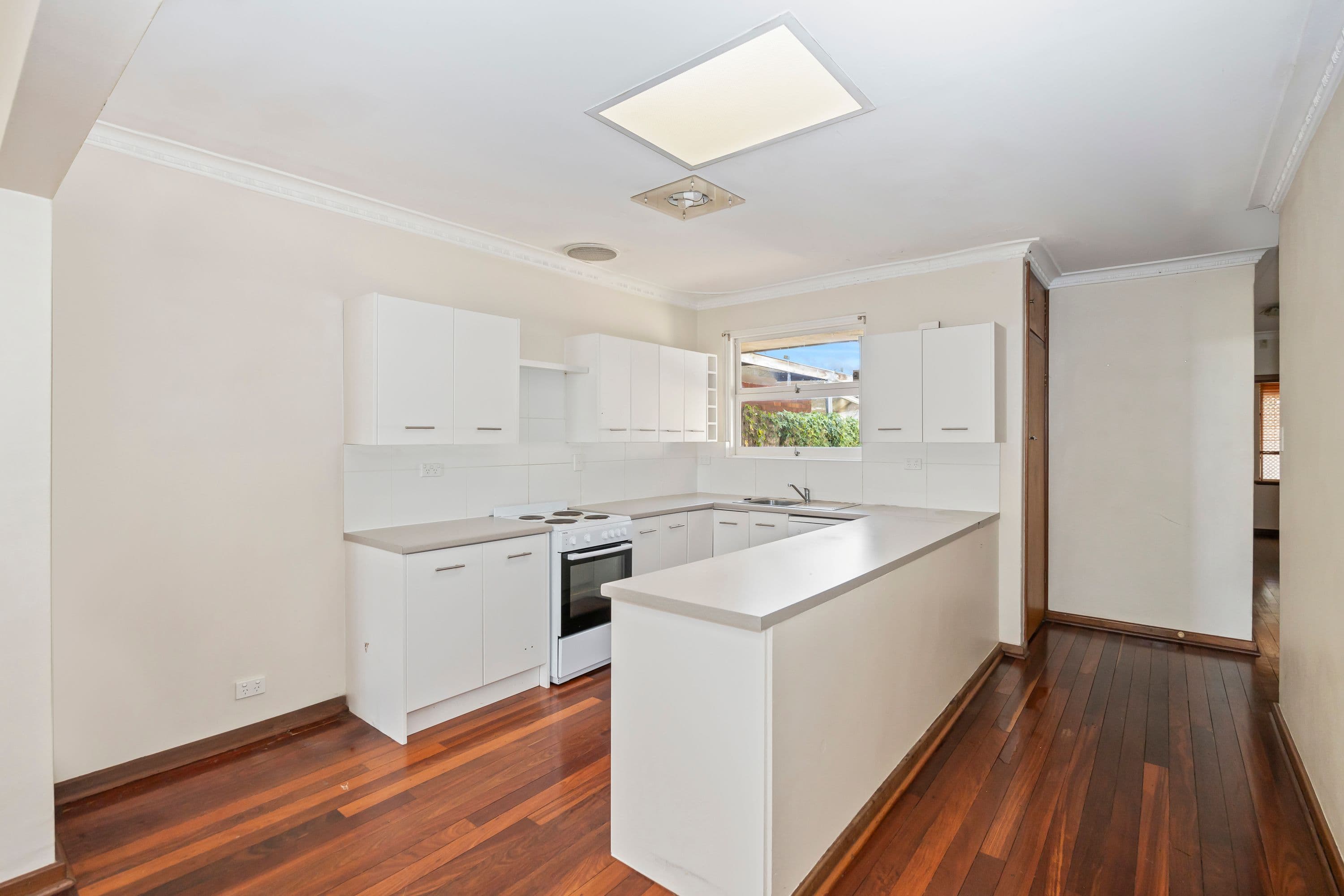 4 Wickham Place, Ascot WA 6104, Ascot - Thumbnail 8