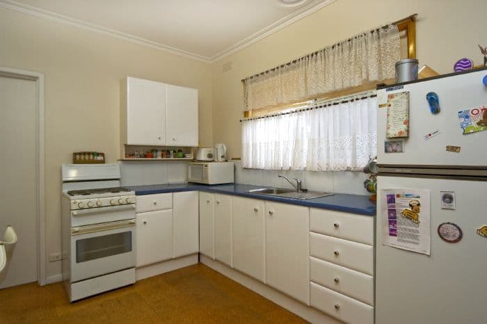 13 Banfield Street, BELL PARK VIC 3215, Bell Park - Thumbnail 4