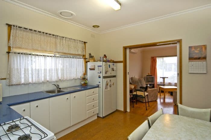 13 Banfield Street, BELL PARK VIC 3215, Bell Park - Thumbnail 5