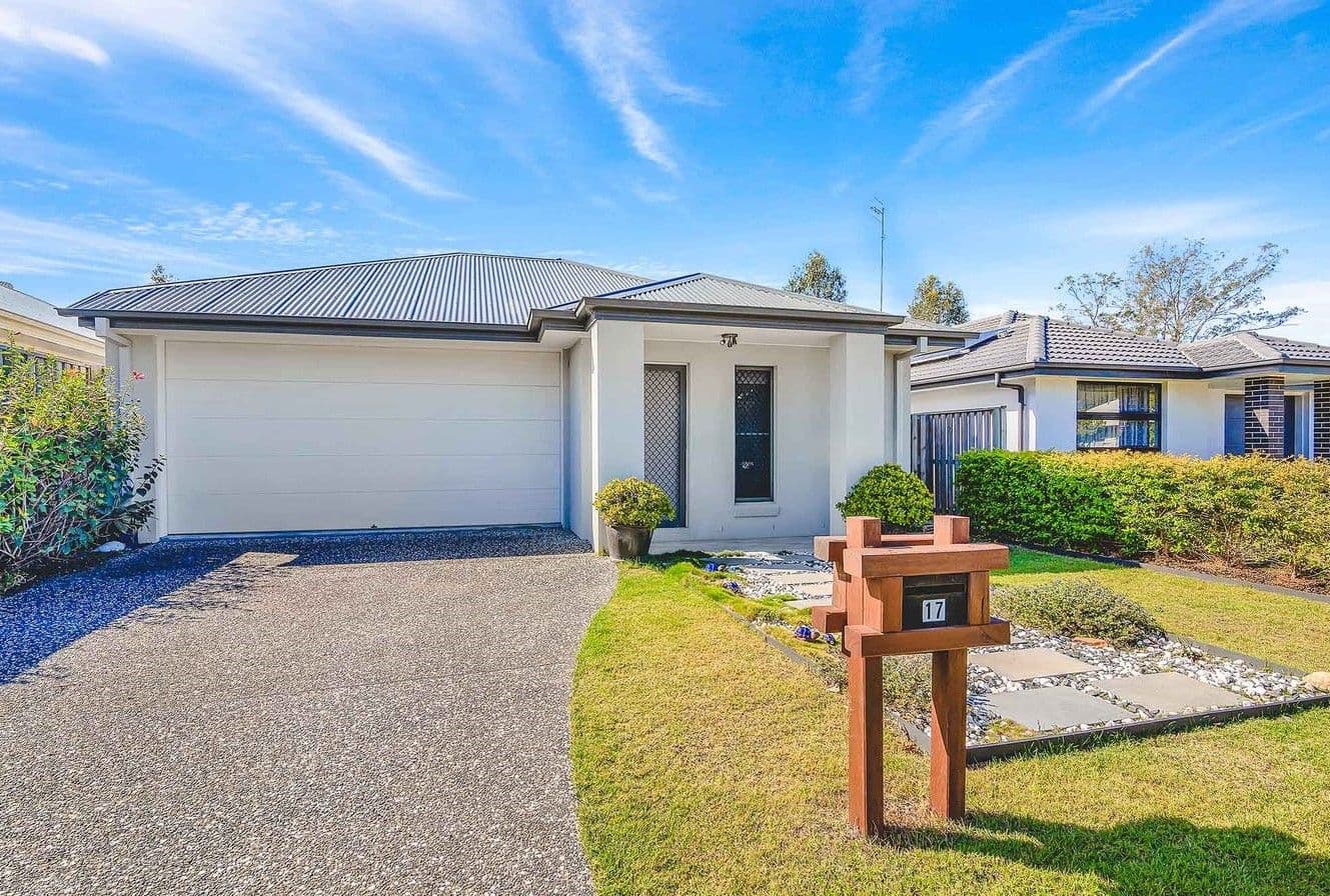 17 Wolseley Way, Upper Coomera QLD 4209, Upper Coomera - Thumbnail 2