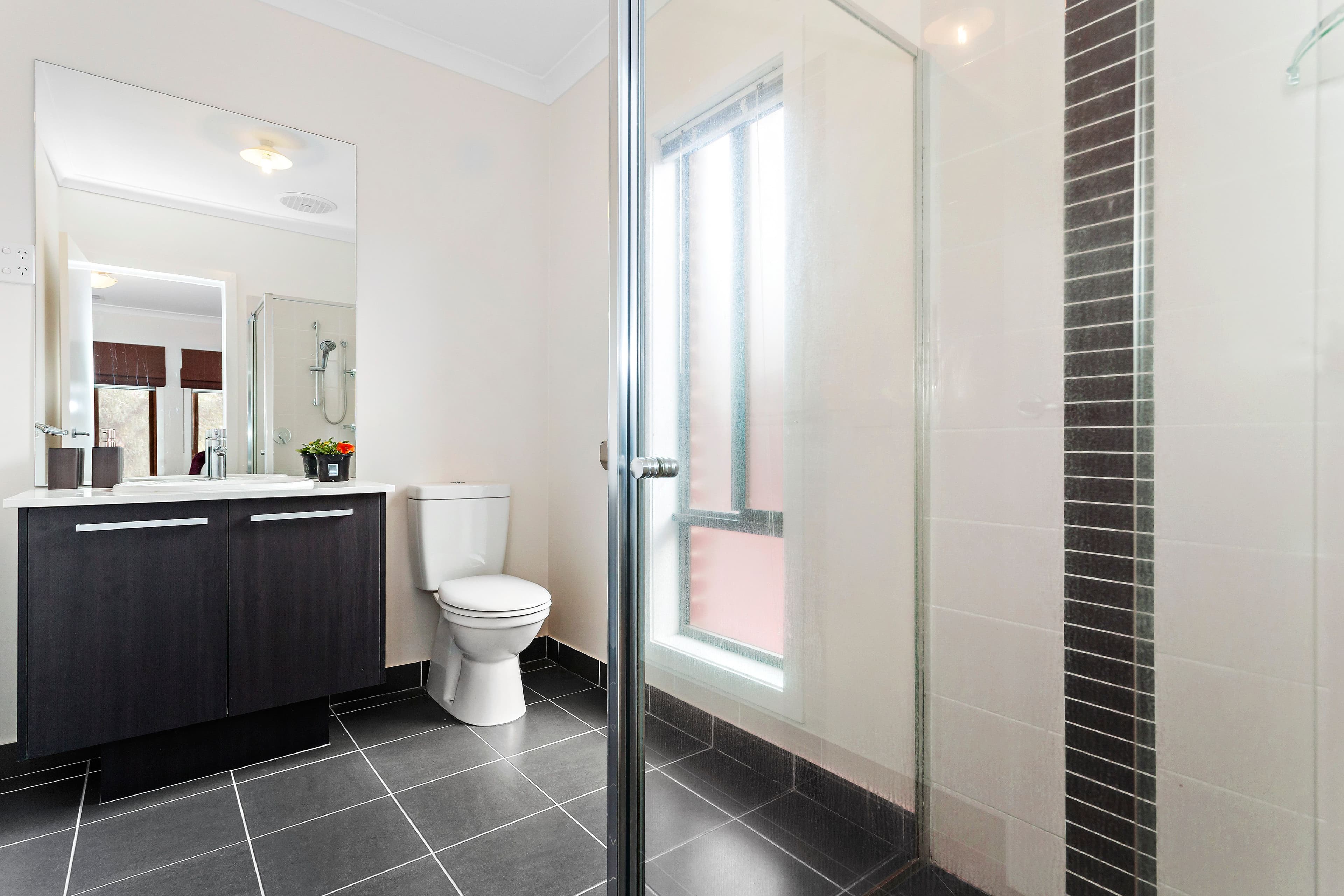 17 Dunmore Street, Lalor VIC 3075, Lalor - Thumbnail 4