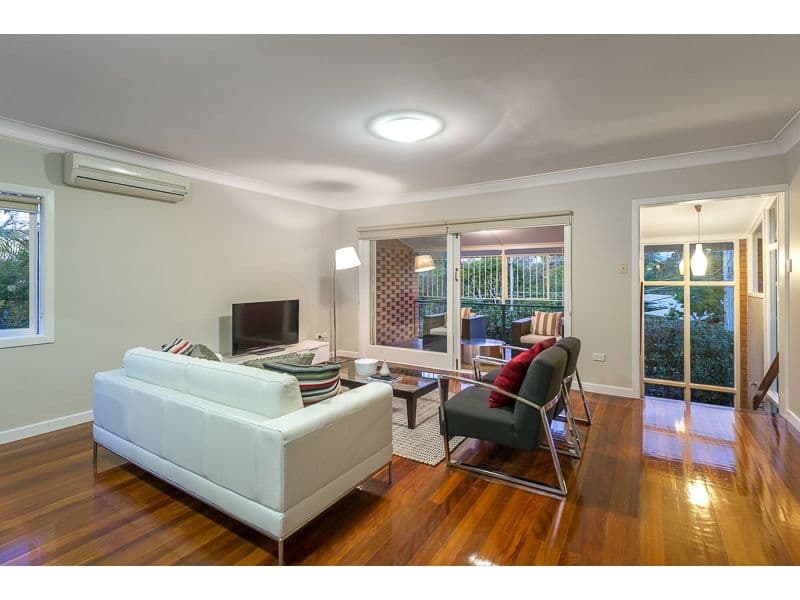 33 Rambler Street, BARDON QLD 4065, Bardon - Thumbnail 3