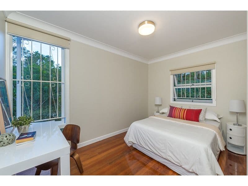 33 Rambler Street, BARDON QLD 4065, Bardon - Thumbnail 8
