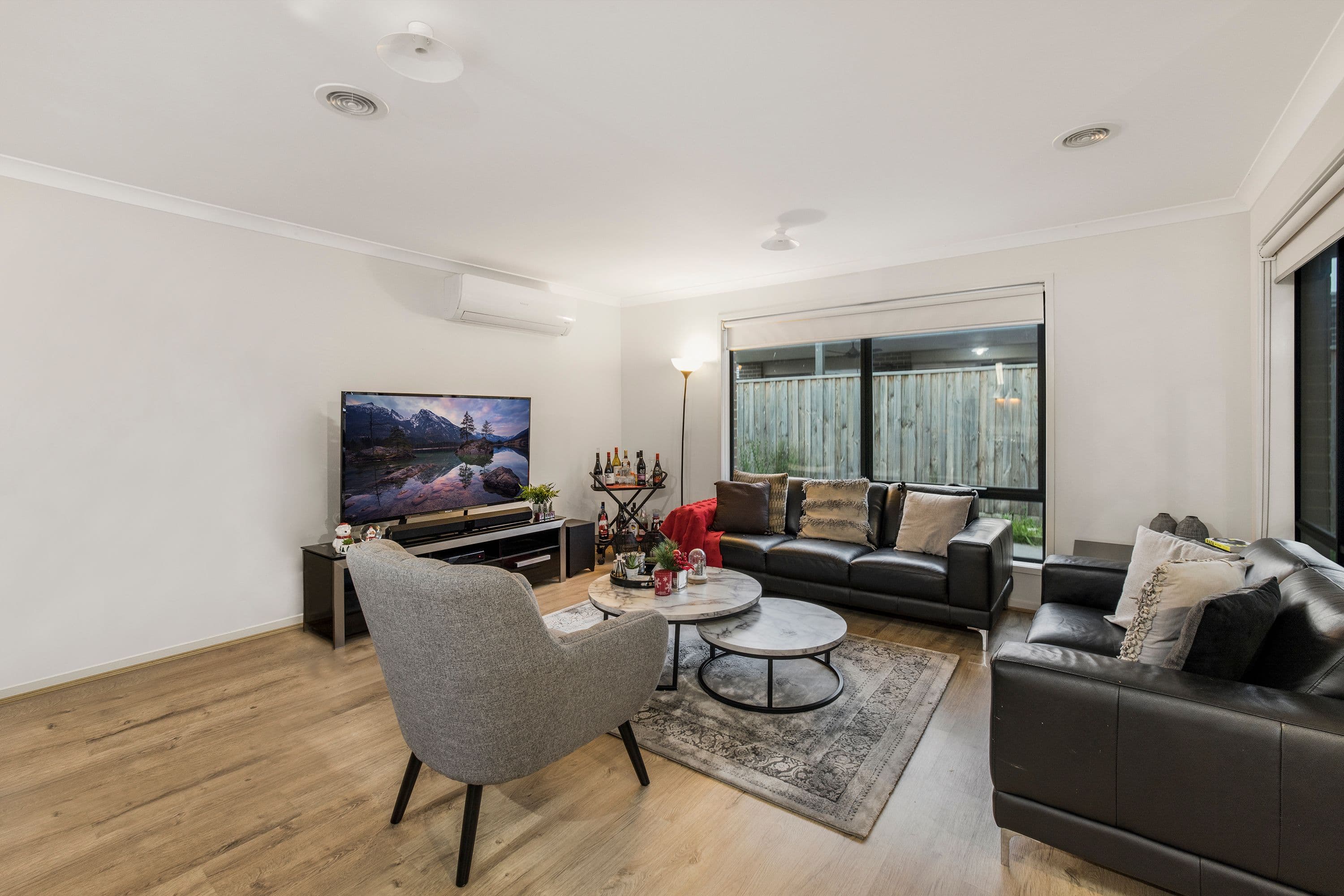 9 Maywood Street, Pakenham VIC 3810, Pakenham - Thumbnail 4