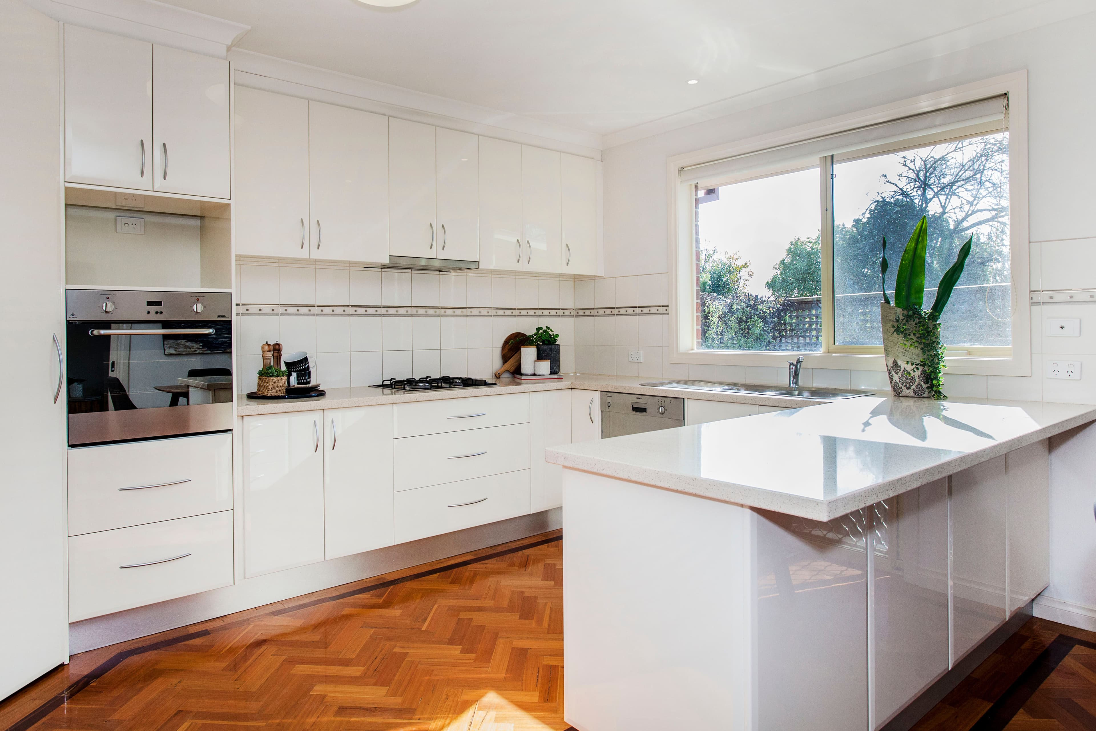 54 Warnes Road, Mitcham VIC 3132, Mitcham - Thumbnail 3