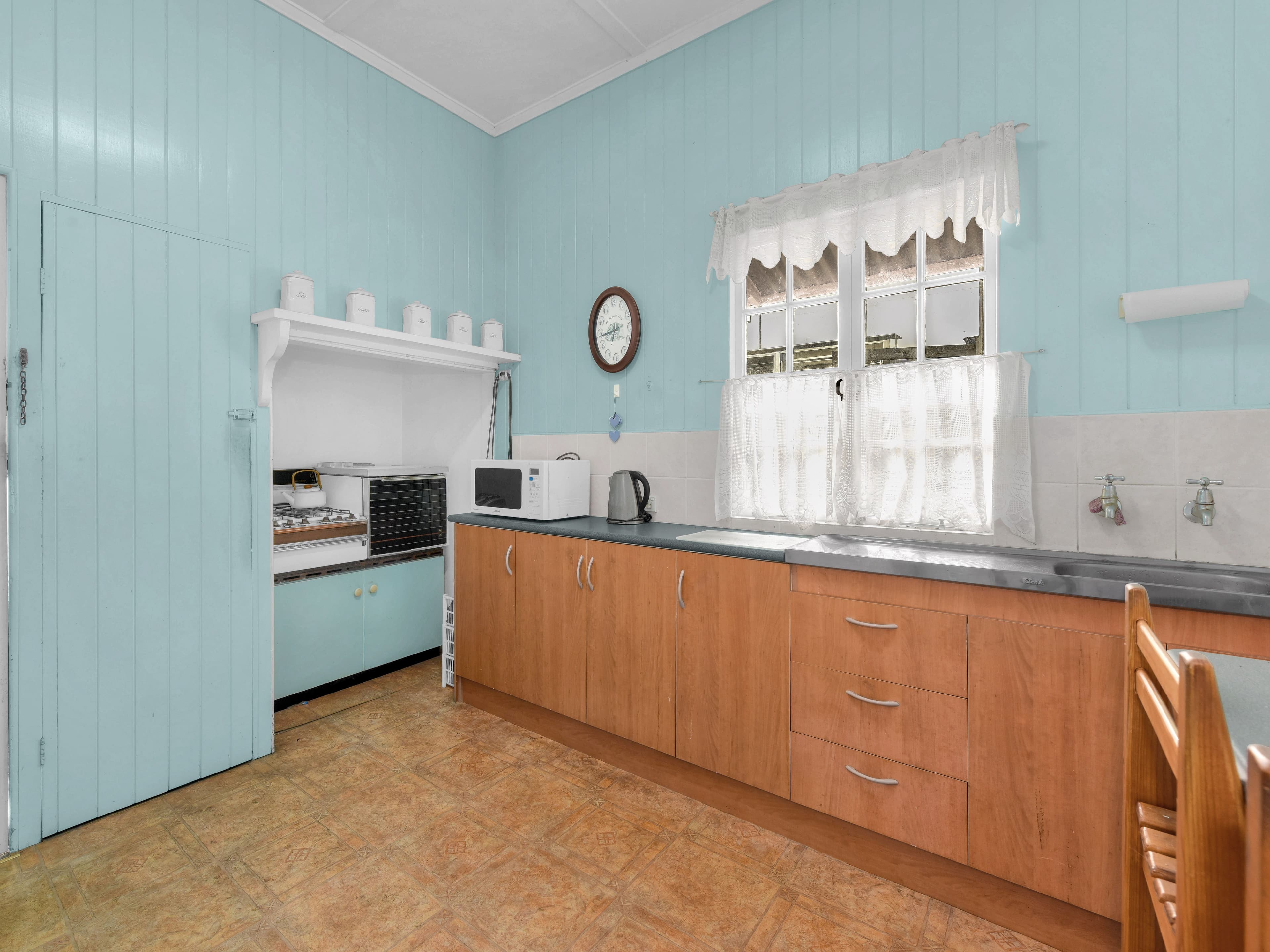85 Beatrice Street, Bardon QLD 4065, Bardon - Thumbnail 8
